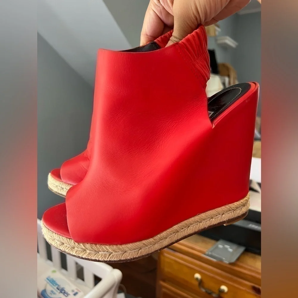 Balenciaga RED LEATHER ESPADRILLES HEELS Pumps